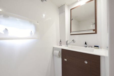 Catana Group Bali Catspace Fux 4 Sail