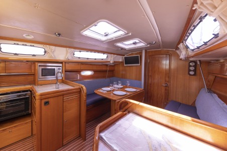 Bavaria Yachtbau Bavaria 34 Cruiser - 2 cab. NinaNina