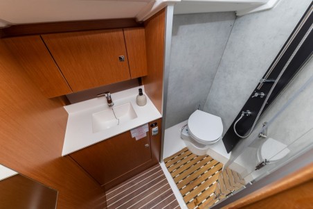 Bavaria Yachtbau Bavaria C38 Martini