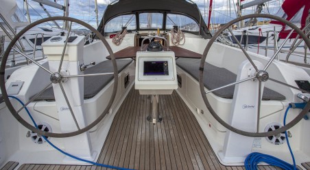Bavaria Yachtbau Bavaria Cruiser 41 - 3 cab. Instagram
