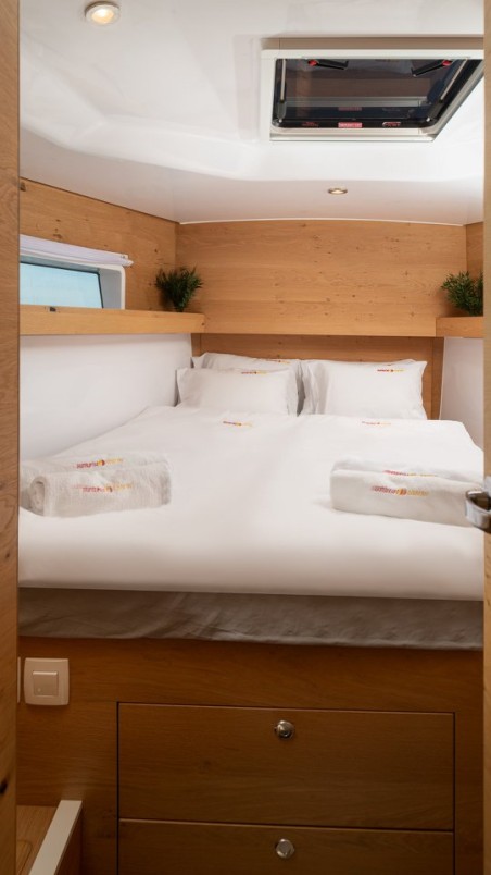 Elan Marine Elan Impression 45 - 4 cab. Zara