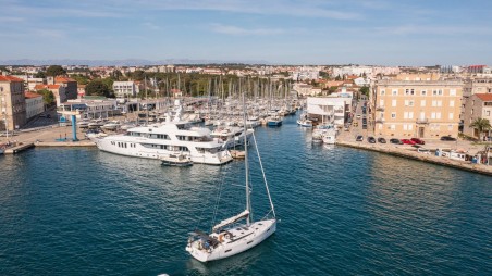 Elan Marine Elan Impression 45 - 4 cab. Zara