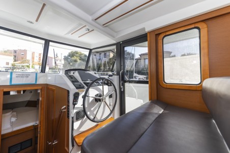 Bénéteau Swift Trawler 34 Fly Blue Sky