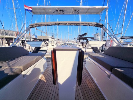 Dufour Yachts Dufour 44 - 4 cab Furioso