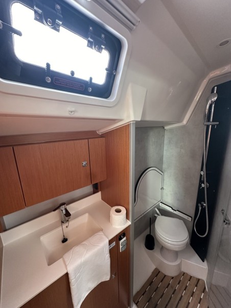 Bavaria Yachtbau Bavaria C38 Surf Point