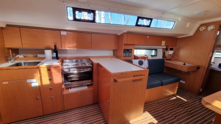 Bavaria Yachtbau Bavaria C42 Quick Point