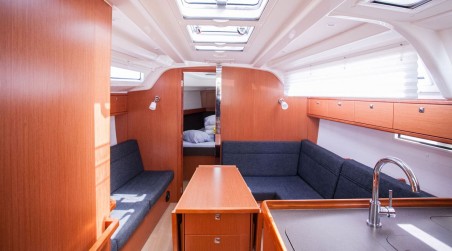 Bavaria Yachtbau Bavaria Cruiser 37 - 3 cab. Nancy