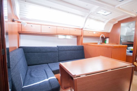Bavaria Yachtbau Bavaria Cruiser 37 - 3 cab. Nancy