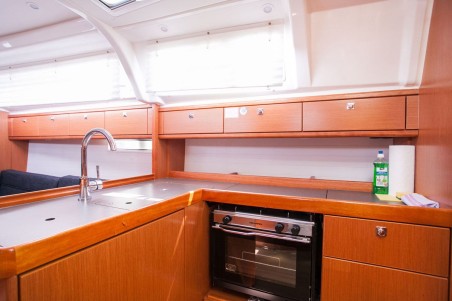 Bavaria Yachtbau Bavaria Cruiser 37 - 3 cab. Nancy