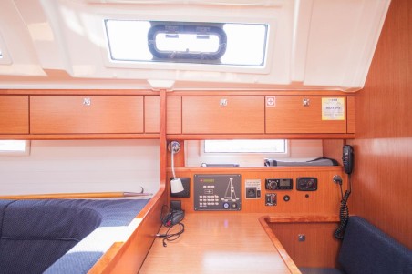 Bavaria Yachtbau Bavaria Cruiser 41 - 3 cab. Dolce vita