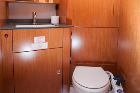 Bavaria Yachtbau Bavaria Cruiser 41 - 3 cab. Dolce vita