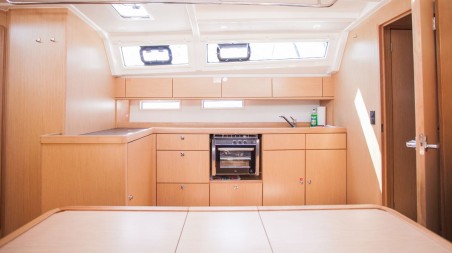 Bavaria Yachtbau Bavaria Cruiser 46 - 3 cab. 'njoy