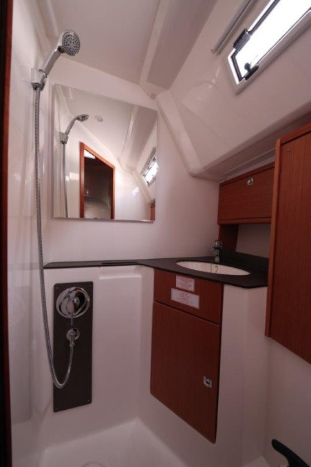 Bavaria Yachtbau Bavaria Cruiser 46 - 4 cab. Tequila