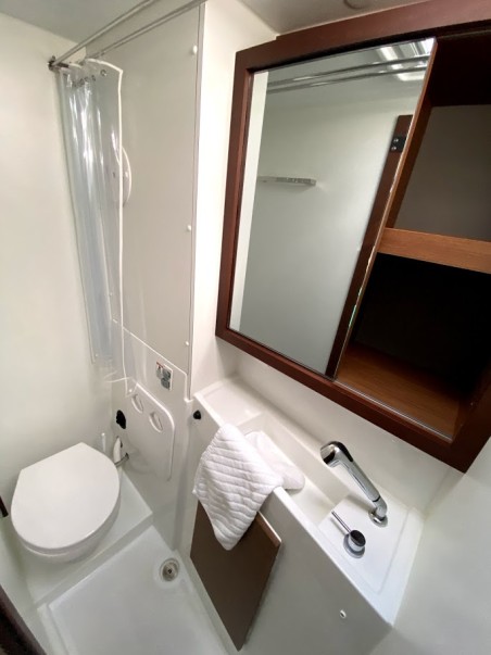 Lagoon-Bénéteau Lagoon 40 - 4 + 2 cab Heroina