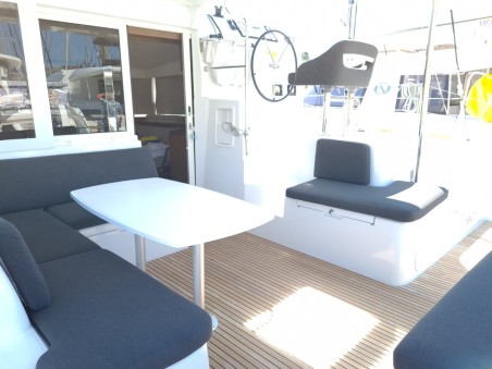 Lagoon-Bénéteau Lagoon 40 - 4 + 2 cab Sailing Point