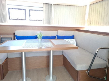 Lagoon-Bénéteau Lagoon 40 - 4 + 2 cab Sailing Point