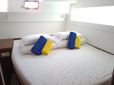 Lagoon-Bénéteau Lagoon 40 - 4 + 2 cab Sailing Point