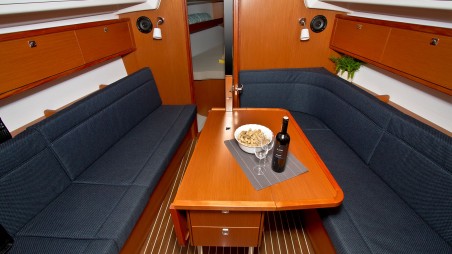 Bavaria Yachtbau Bavaria Cruiser 34 Artina