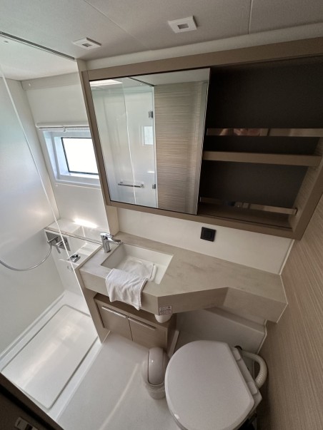 Lagoon-Bénéteau Lagoon 46 - 4 + 2 cab. Destiny Point