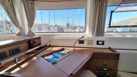 Lagoon-Bénéteau Lagoon 46 - 4 + 2 cab. Magic Point