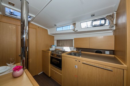 Bénéteau Oceanis 38.1 Obsession