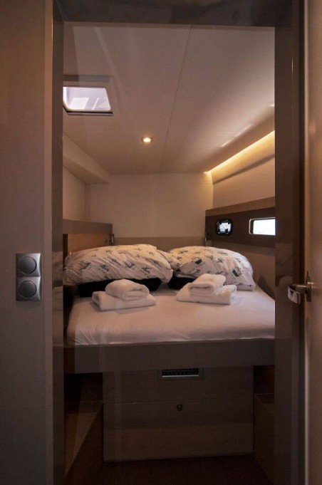 Catana Group Bali 4.5 - 4 + 2 cab. Adria Nikita