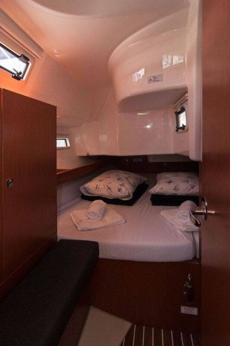 Bavaria Cruiser 34 | Czarter jachtu Chorwacja | Travelboat