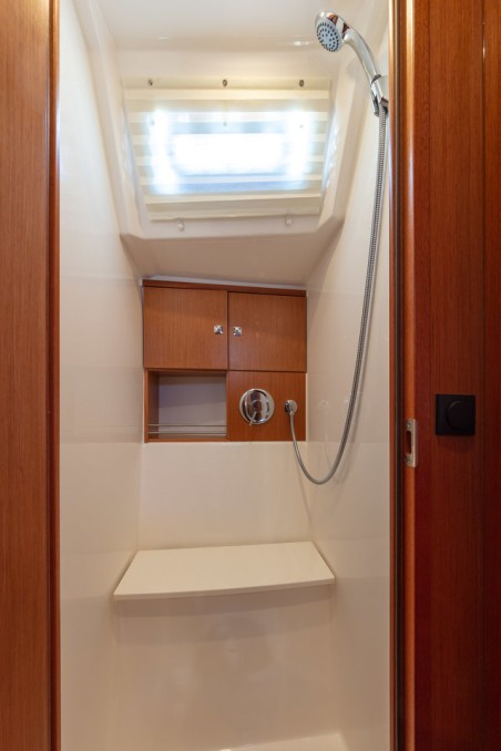 Bavaria Yachtbau Bavaria Cruiser 46 - 4 cab. Josip