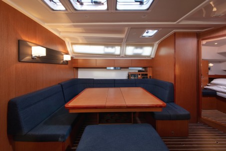 Bavaria Yachtbau Bavaria Cruiser 46 - 4 cab. Solarić