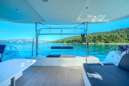 Lagoon-Bénéteau Lagoon 42 - 4 + 2 cab. Brattia