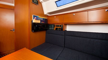 Bavaria Yachtbau Bavaria Cruiser 34 Tonkica