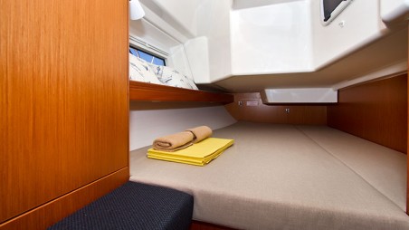 Bavaria Yachtbau Bavaria Cruiser 34 Tonkica