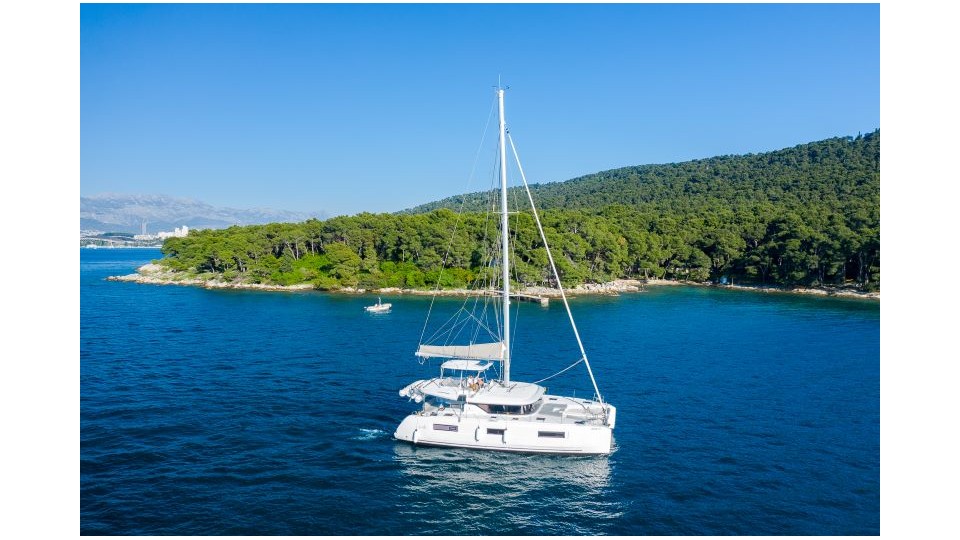 Lagoon-Bénéteau Lagoon 46 - 4 + 1 cab. Adrion