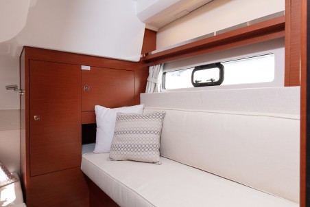 Leader 36 | Czarter jachtu Chorwacja | Travelboat