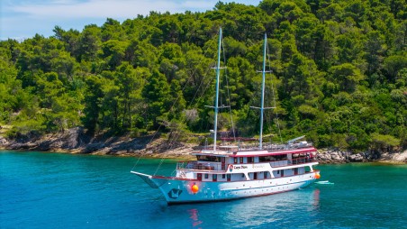 Unknown M/S Carpe Diem Carpe Diem