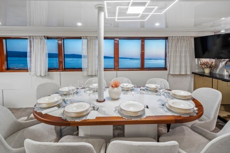 Unknown M/S Carpe Diem Carpe Diem