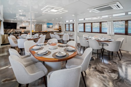 Unknown M/S Carpe Diem Carpe Diem