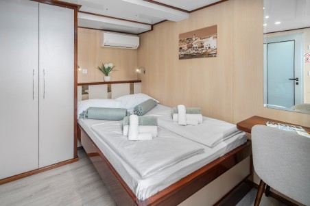 Unknown M/S Carpe Diem Carpe Diem