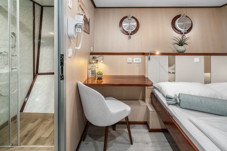 Unknown M/S Carpe Diem Carpe Diem