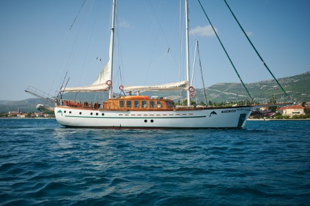 Queen of Adriatic | Czarter jachtu Chorwacja | Travelboat
