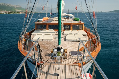 Queen of Adriatic | Czarter jachtu Chorwacja | Travelboat