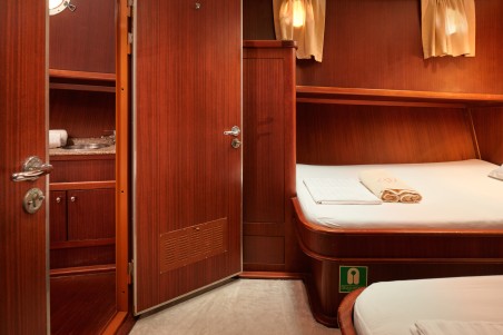 Queen of Adriatic | Czarter jachtu Chorwacja | Travelboat