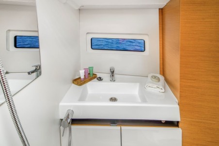 Jeanneau Sun Odyssey 490 - 5 + 1 cab. Osejava