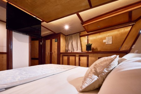 Custom Made Trebenna Trebenna