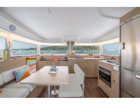 Lagoon-Bénéteau Lagoon 38 - 3 + 2 cab. Nami