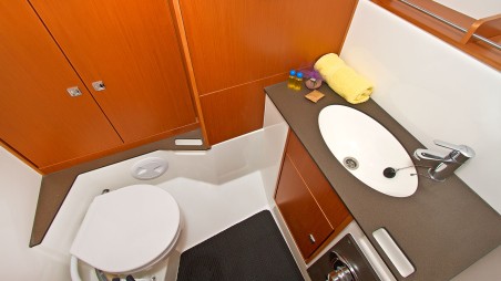 Bavaria Yachtbau Bavaria Cruiser 37 - 3 cab. Merara