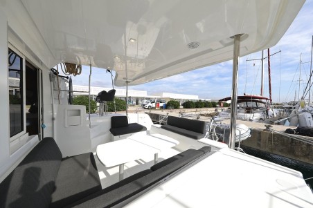 Lagoon-Bénéteau Lagoon 40 - 4 + 2 cab Blue Angel