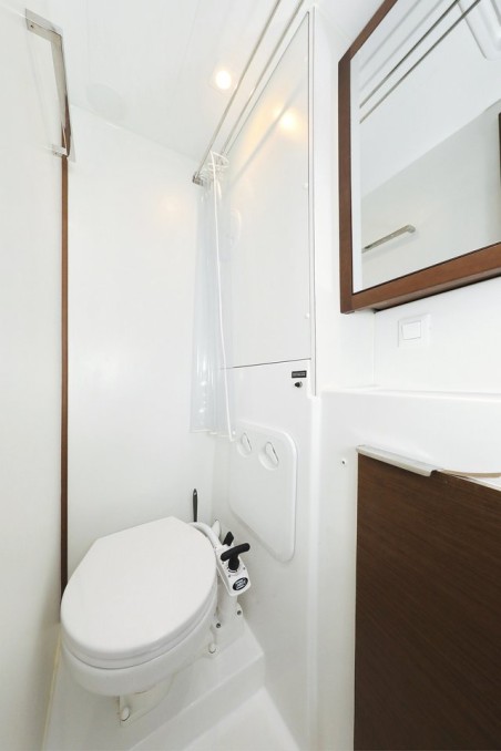 Lagoon-Bénéteau Lagoon 40 - 4 + 2 cab Mari