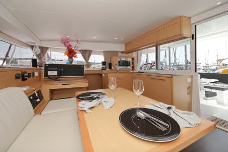 Lagoon-Bénéteau Lagoon 400 S2 - 4 + 2 cab. Scirocco