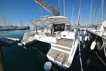 Lagoon-Bénéteau Lagoon 42 - 4 + 2 cab. Cuzamen